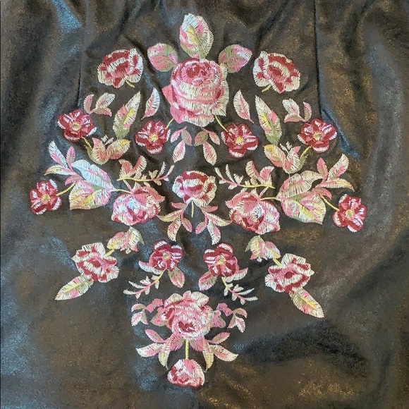 c+j collection Floral Skirt! - Picture 3 of 8